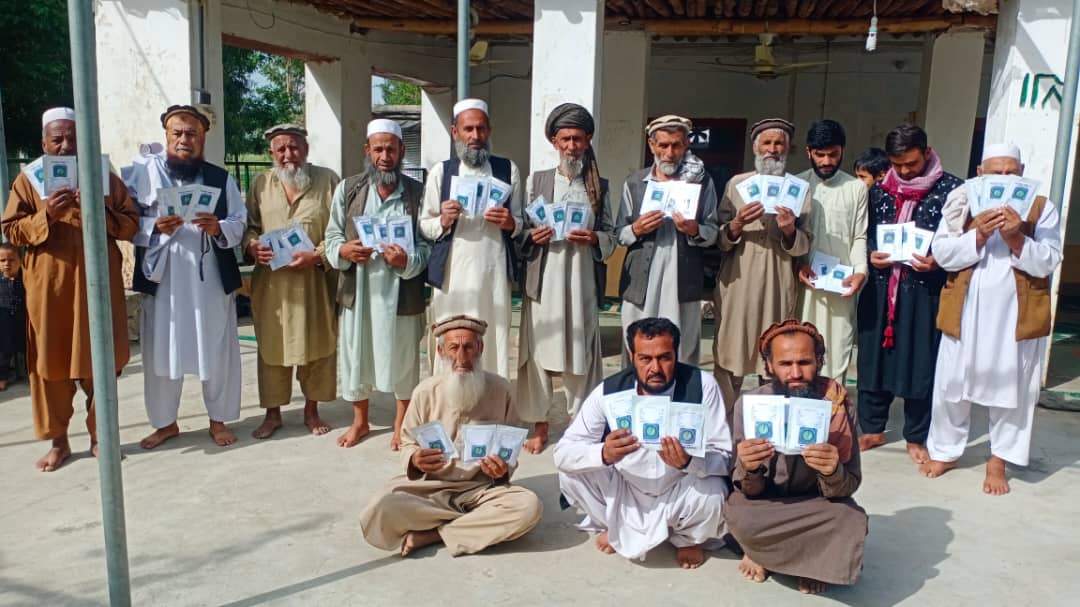 د لغمان قرغه یي کې پر ۴۶۰ بزګرنو د سبو تخمونه ووېشل شول