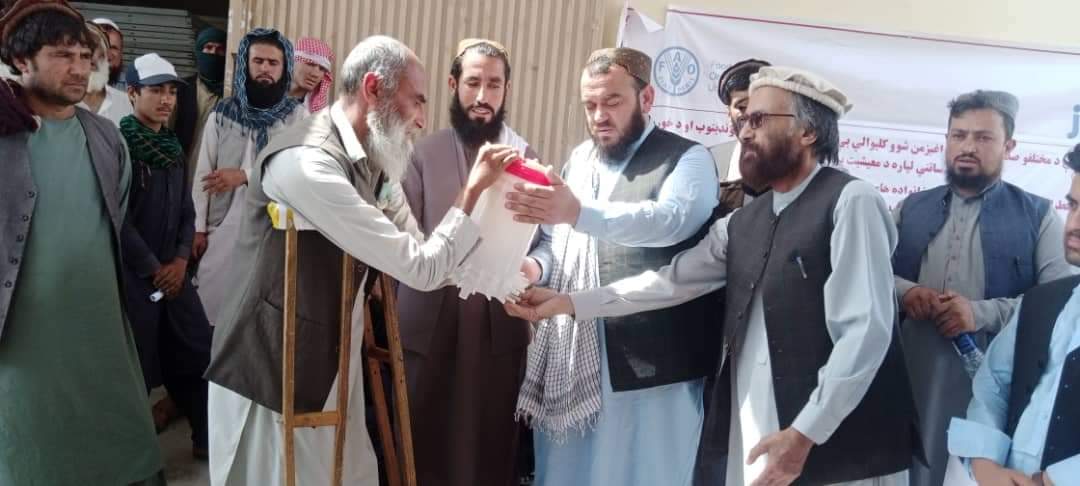 د لغمان قرغه یې کې ۳۶۴ کورنیو سره مرستې وشوې