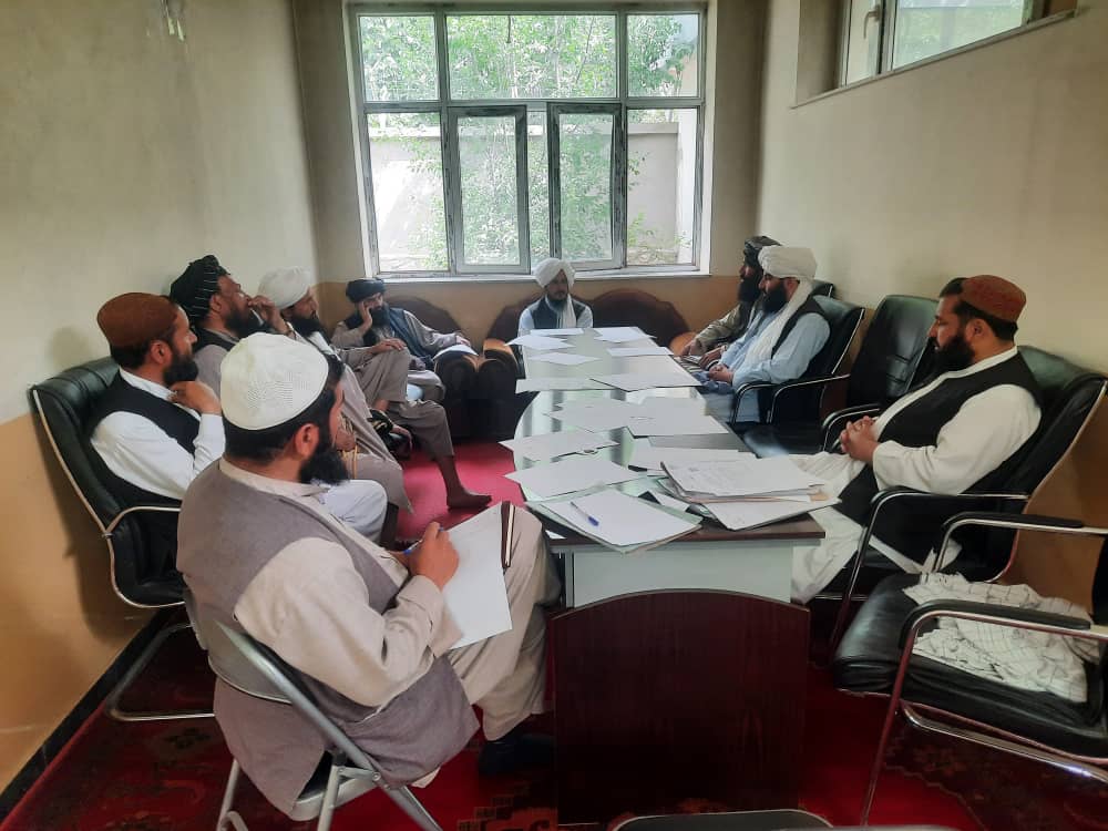 میدان وردګو کې د ځمکې غصب او غصب شويو ځمکو بېرته راکرځولو کمېټې غونډه