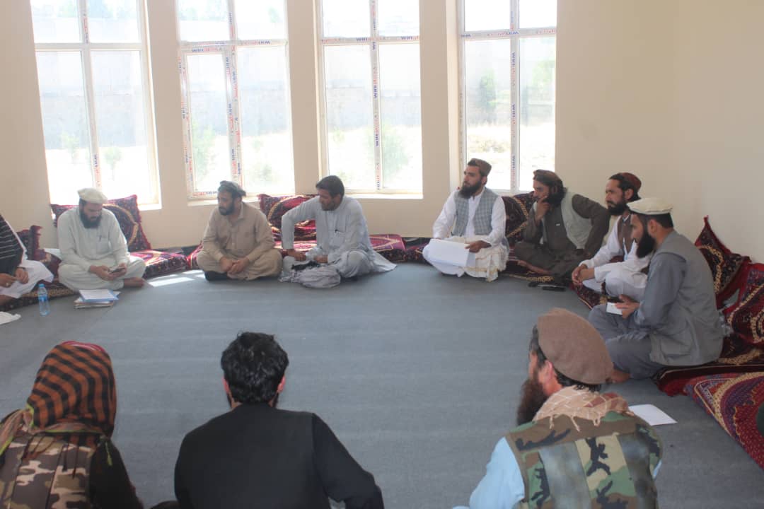 لغمان کې د ځمکې غصب او غصب شويو ځمکو بېرته راکرځولو کمېټې غونډه دائره شوه