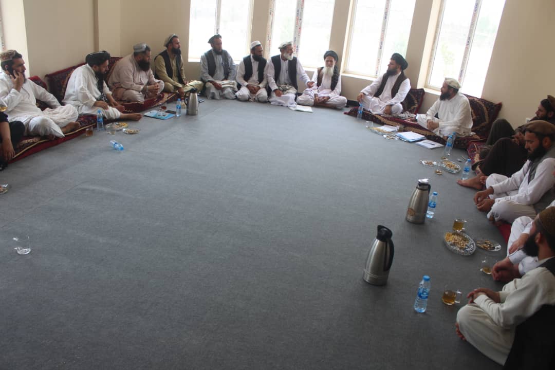 لغمان کې د ځمکې غصب او غصب شويو ځمکو بېرته راکرځولو کمېټې غونډه دائره شوه