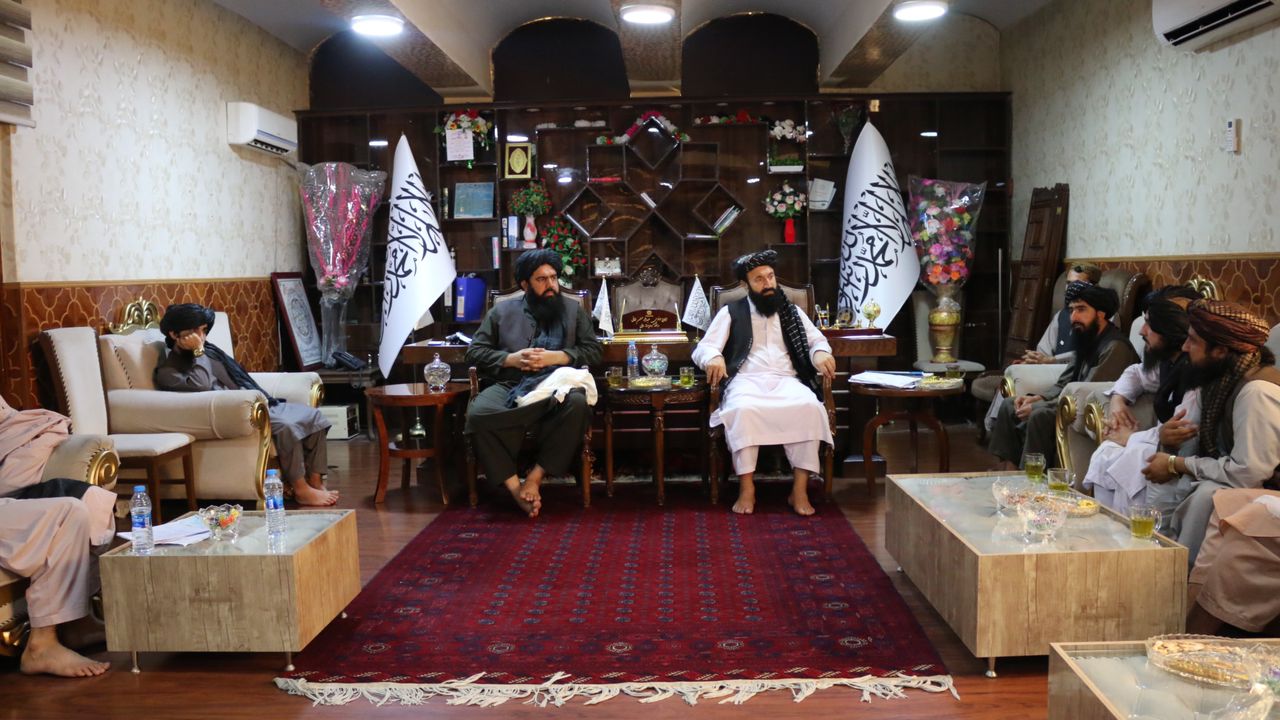 بغلان کې د ځمکې غصب او غصب شويو ځمکو بېرته راکرځولو کمېټې غونډه