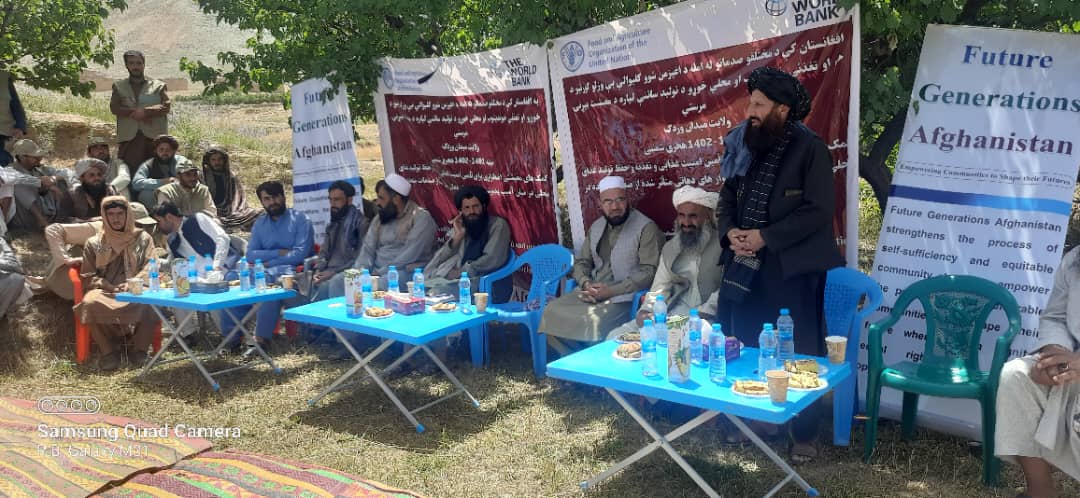 میدان وردګو کې دلسو کوچنیو پروژو  چارې پیل شوې