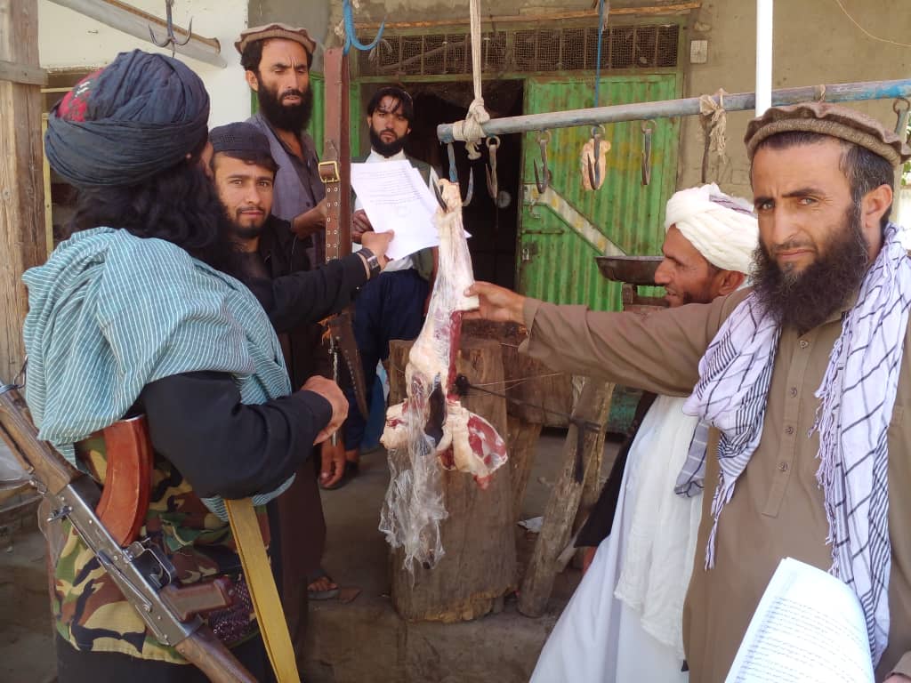 از قصابیهای بازار ولسوالی الهسای ولایت کاپیسا نظارت صورت گرفت