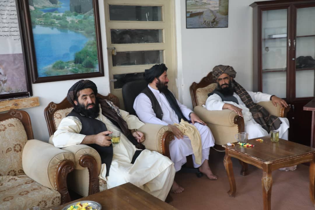د اوبولګولو او طبیعي سرچینو مرستیال د بند امیر د معلوماتو له مرکز څخه لیدنه وکړه