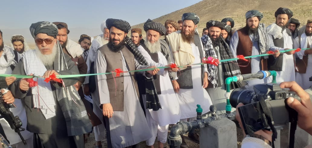 لوګر ګې د څه باندې ۸۸ میلیونه افغانیو په لګښت یوشمېر پروژې ګټې اخیستنې ته وسپارل شول