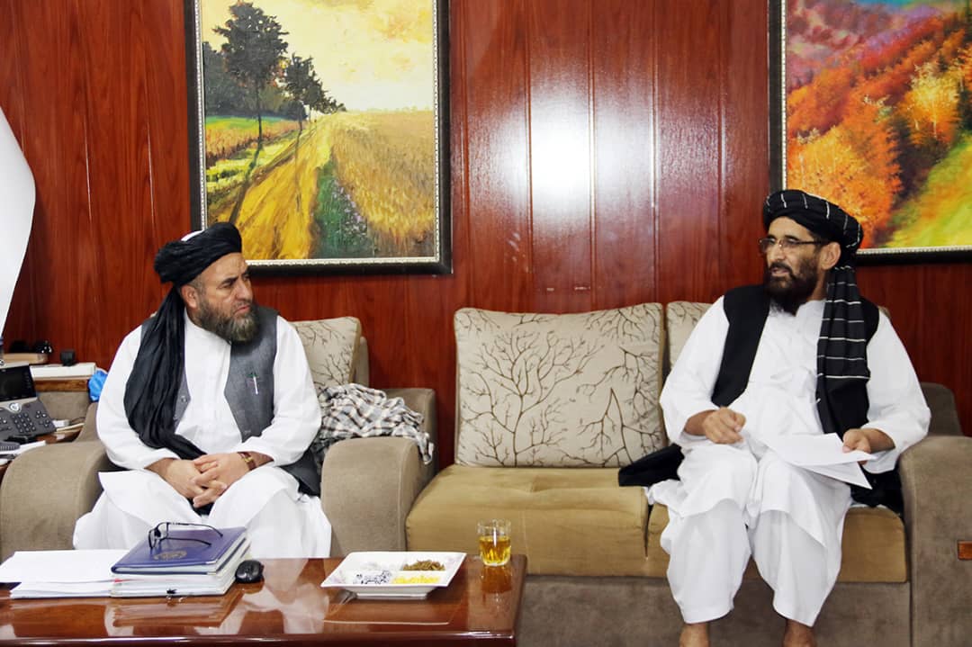 د کرنې او سوداګرۍ وزارت ترمنځ د هلمند ولایت د صنعتي پارک  په موخه د ځمکې د لېږد تړون لاسلیک شو