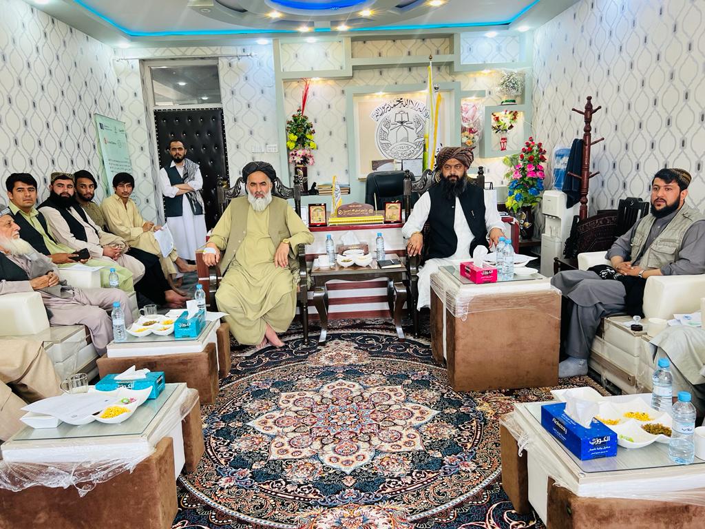 د کندز دکرنې ریاست:شمال ختیځ زون کې د کرنیزو تخمونو د تولید شرکتونو سره د همغږۍ غونډه دائره شوه