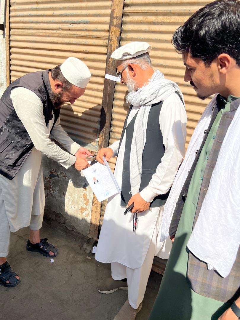 ننګرهار کې  ۱۸۳ هټیو ته د کیمیاوي سرو د کار جوازونه ورکړل شول