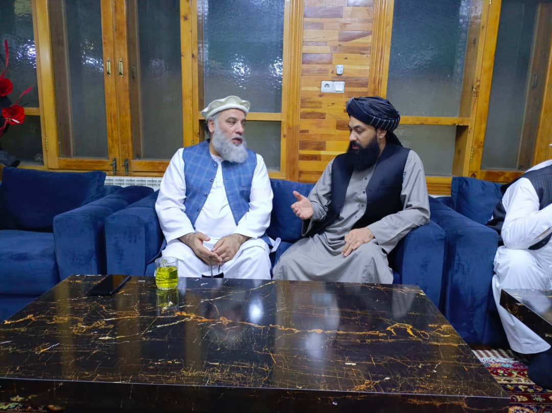 دیدار رئیس حفاظه نباتات وزارت زراعت با وزیر صنعت و تجارت 