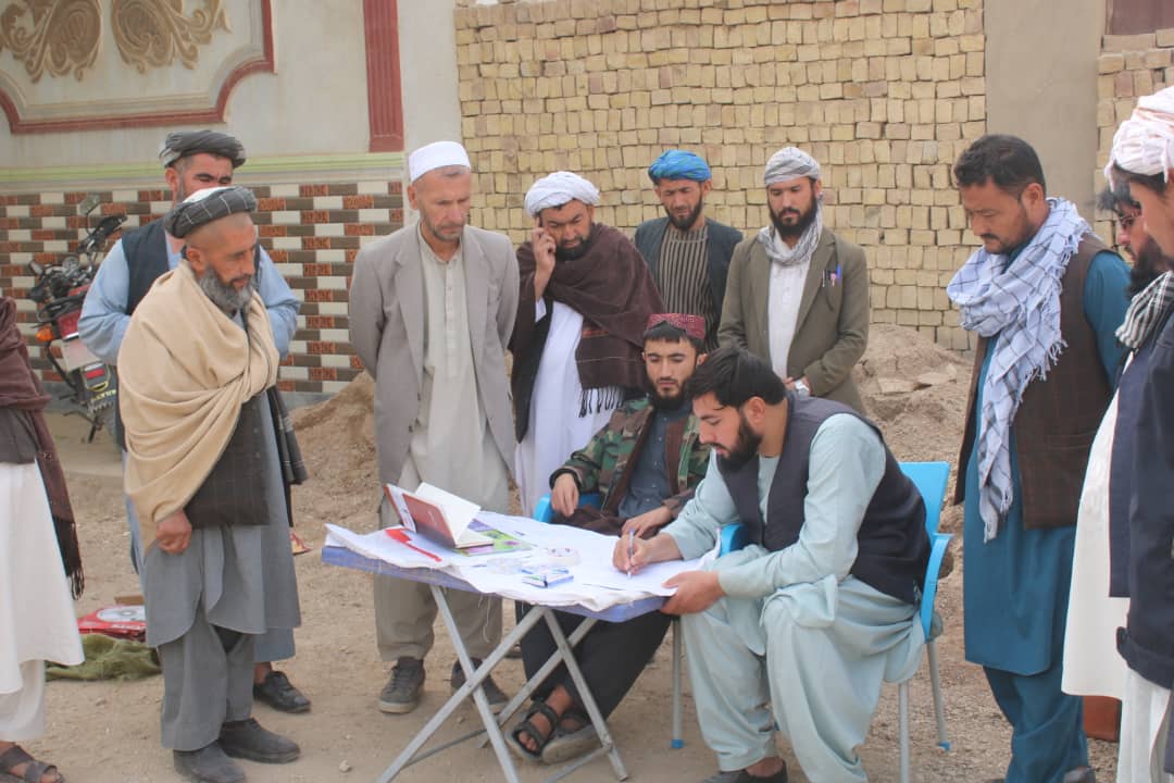 توزیع ده‌ها پایه وسایل زراعتی برای دهقانان ولایت سرپل