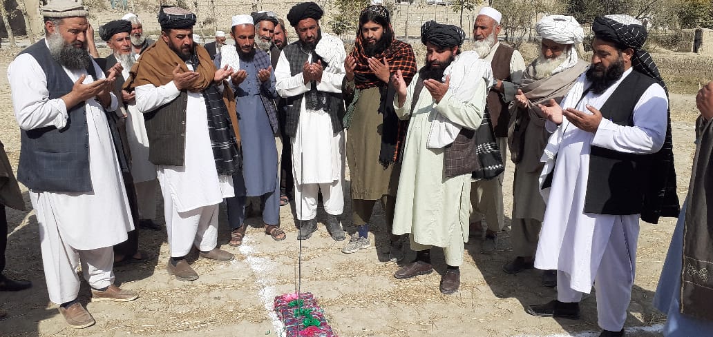 لوګر کې د سوداګریزو بڼونو او شنو خونو جوړولو چاری پیل شوې