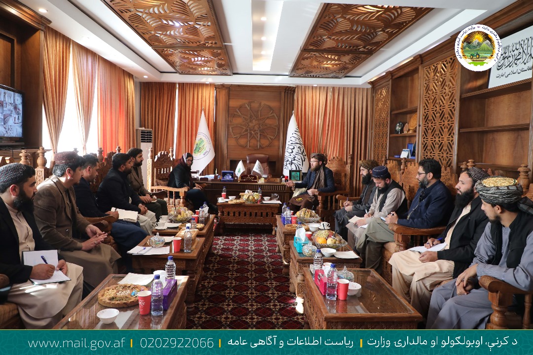 دیدار وزیر زراعت با نماینده دفتر مقابله با مواد مخدر و جرم سازمان ملل متحد در افغانستان