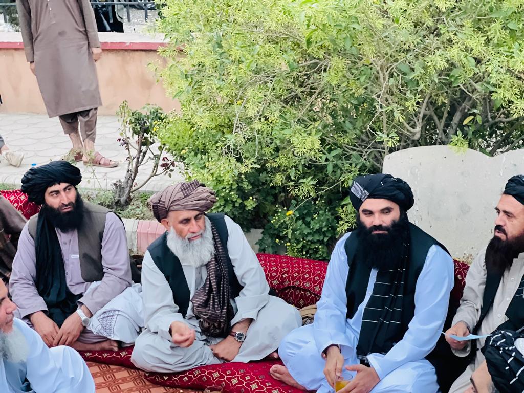 راستنو شویو کډوالو وضعیت ته درسېدنې په پار تورخم ته د کورنیو چارو وزیر سفر 