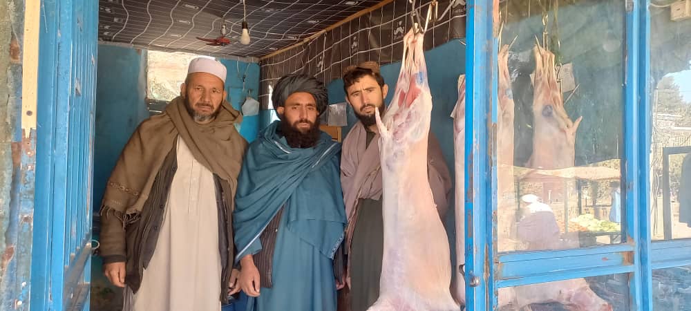 نظارت از کشتارگاههای حیوانات و قصابیهای شهر قلعه نو در ولایت بادغیس