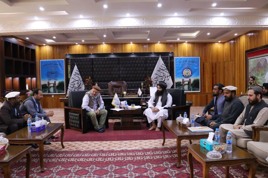 د کونړ والي؛ دکرنې او مالدارۍ سکټور په برخه کې همکارۍ اړین دی