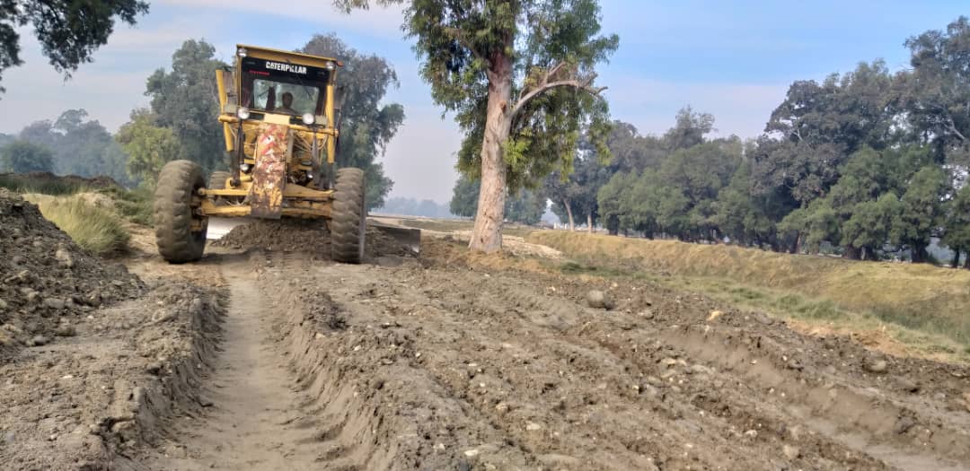 د ننګرهارکانال شرکت د درېيم فارم د سړک د جغل اچونې چارې پېل شوې