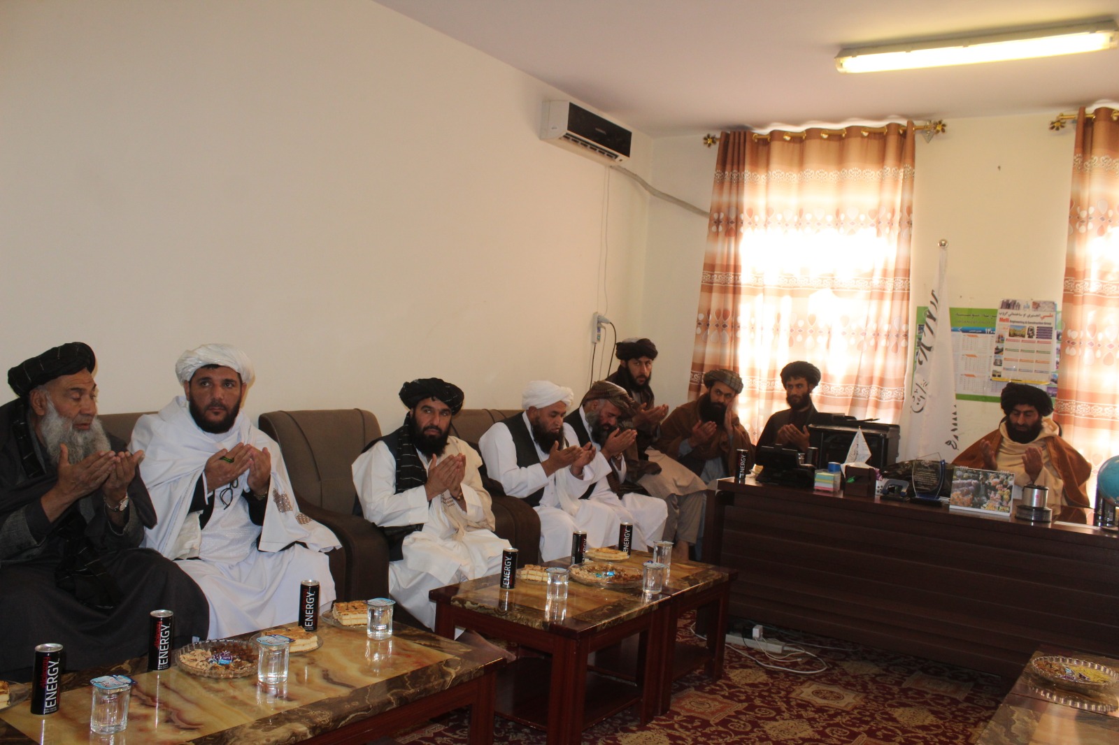 د کندهار دکرنې رییس معرفي او خپله دنده یې پیل کړه