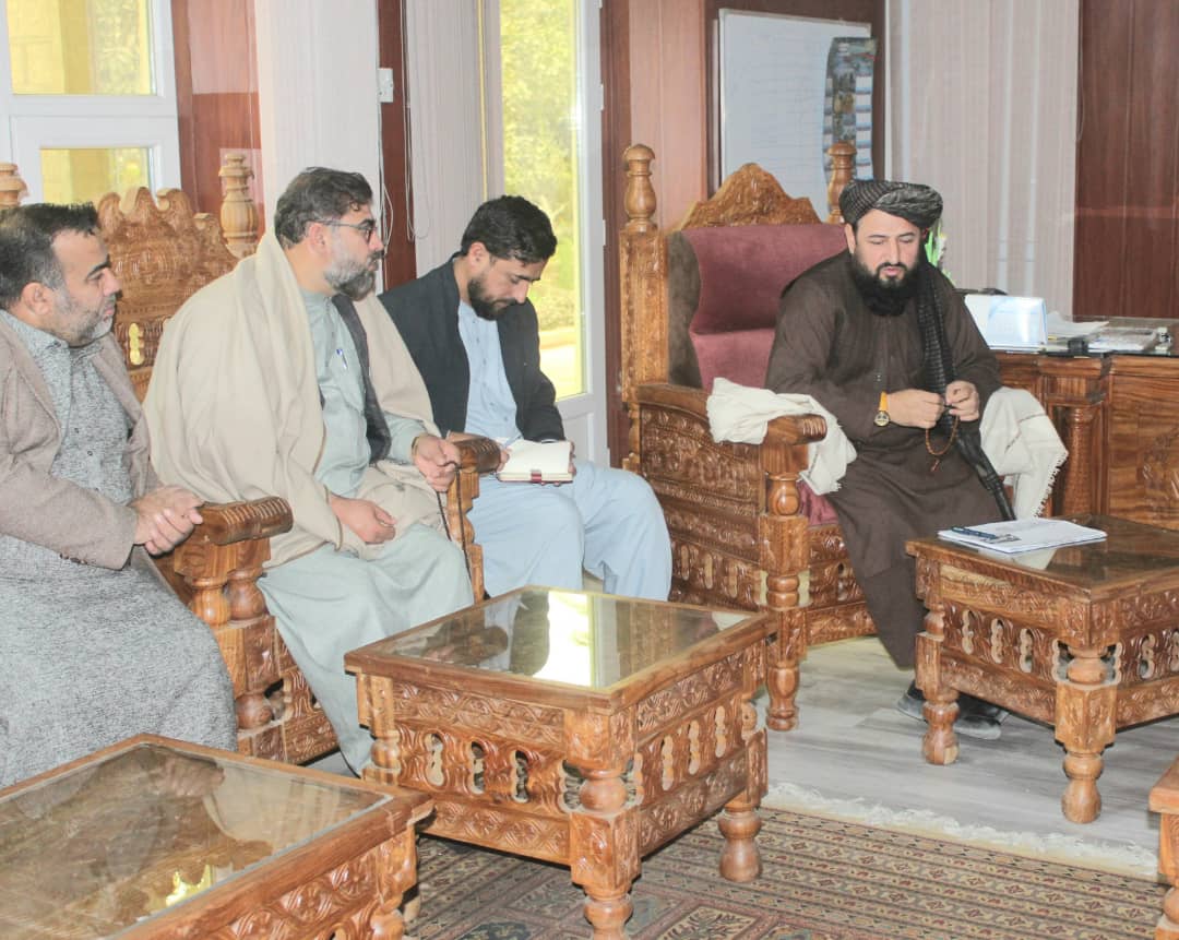 د ننګرهار دکانال شرکت رییس دکرنې او مالدارۍ خونې له رییس سره وکتل