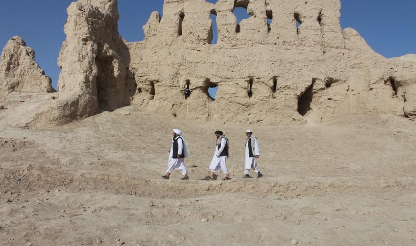 د نیمروز دکرنې ریاست: د تاریخي ابداتو د ځمکو د غصب د مخنیوي په موخه د قلعه محمد  له تاریخي کلا څخه څارنه وسوه