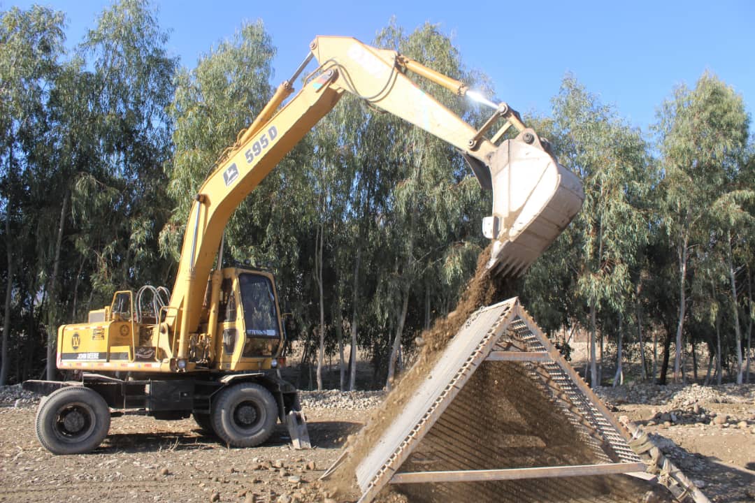 د ننګرهار کانال شرکت کې د مالټې ۱۰۰ جریبه بڼ جوړېږي