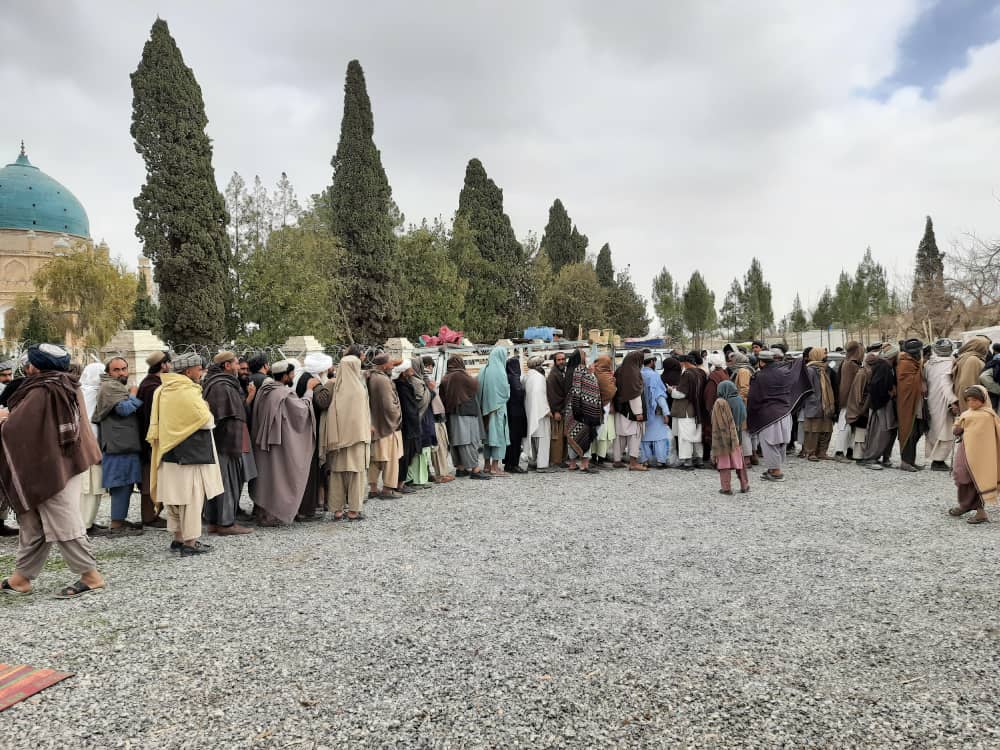 کندهار کې پر ۵۰۰ کورنیو د کورنیو باغچو اړونده توکي ووېشل شوې