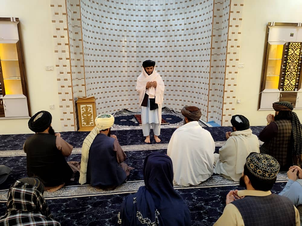 د کندز کرنې ریاست انګړ کې یو جومات جوړ او ګتې اخیستنې ته وسپارل شو