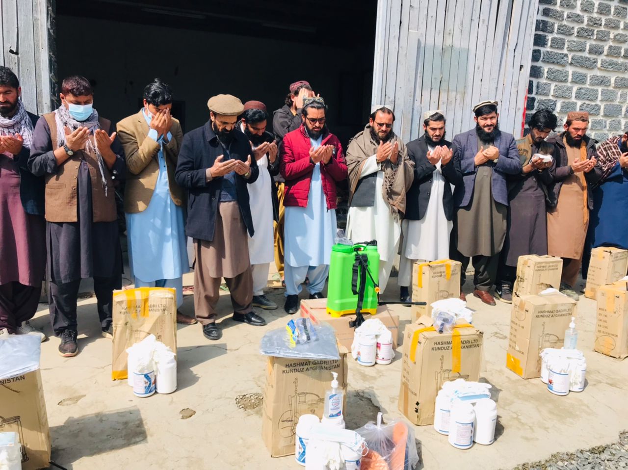د څآرویو د خوندیتوب په پارهڅې؛ د خوست په ټولو ولسوالیو کې د درمل شیندنې پروګرام پیل شو