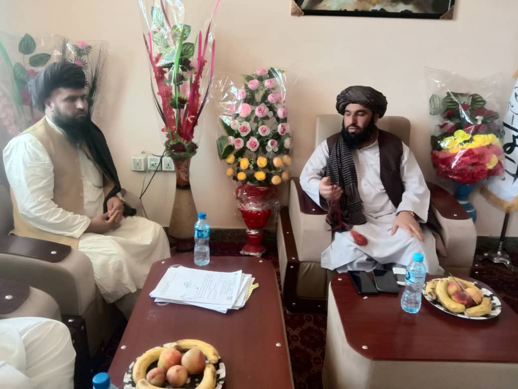 ننګرهار ته دکرنې وزارت د ځمکو چارو لوی رییس سفر