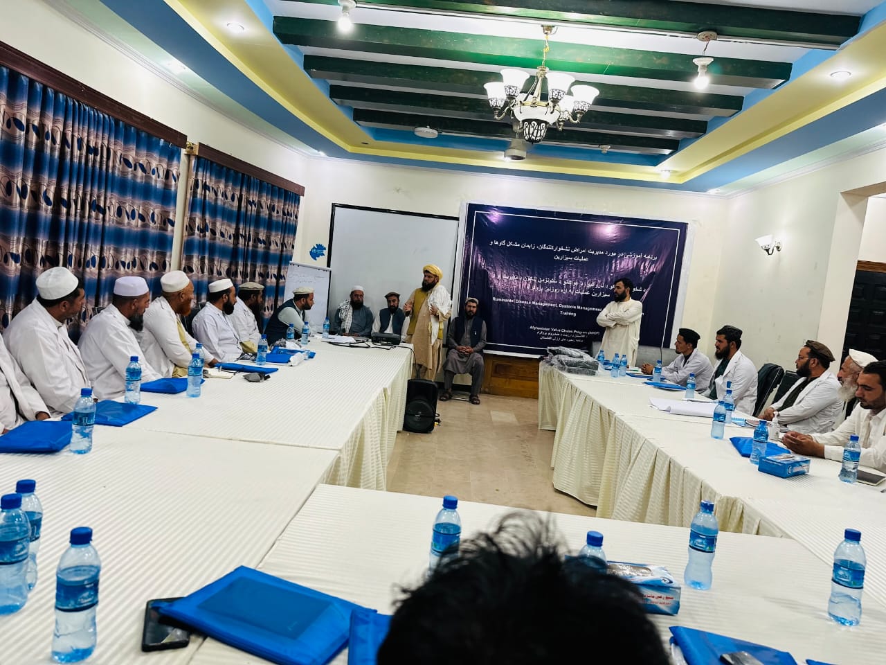 ننګرهار کې د ختیځ زون ۴۰ وټرنر ډاکترانو ته روزنه ورکړل شوه