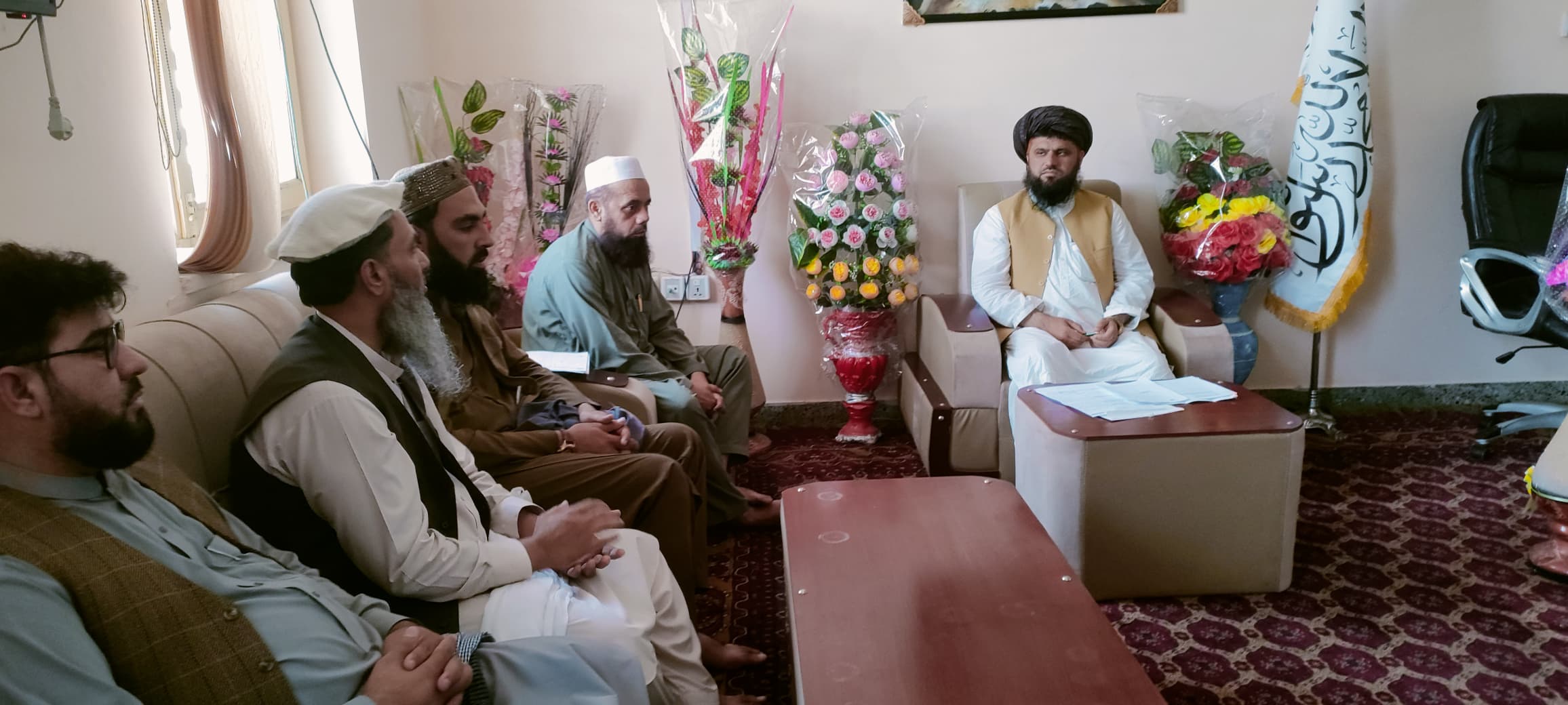 د ننګرهار دکرنې رییس د مالدارۍ تولیداتو خونې رییس سره وکتل