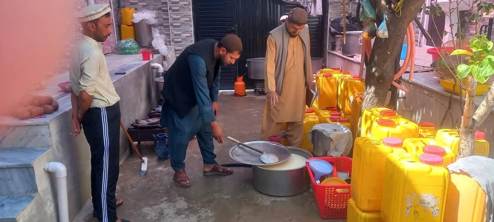 نظارت از قصابی‌ها و مراکز جمع آوری و پروسس لبنیات در مرکز پروان 