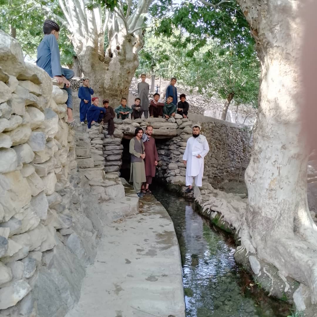 د سروبي ولسوالی د اوزبین کاریز او لوی کانال د اوبو مدیریت په پار هڅې