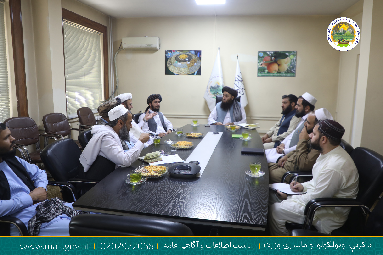 دیدار معین زراعت و مالداری با استادان پوهنتون بینالمللی اسلامی افغانستان