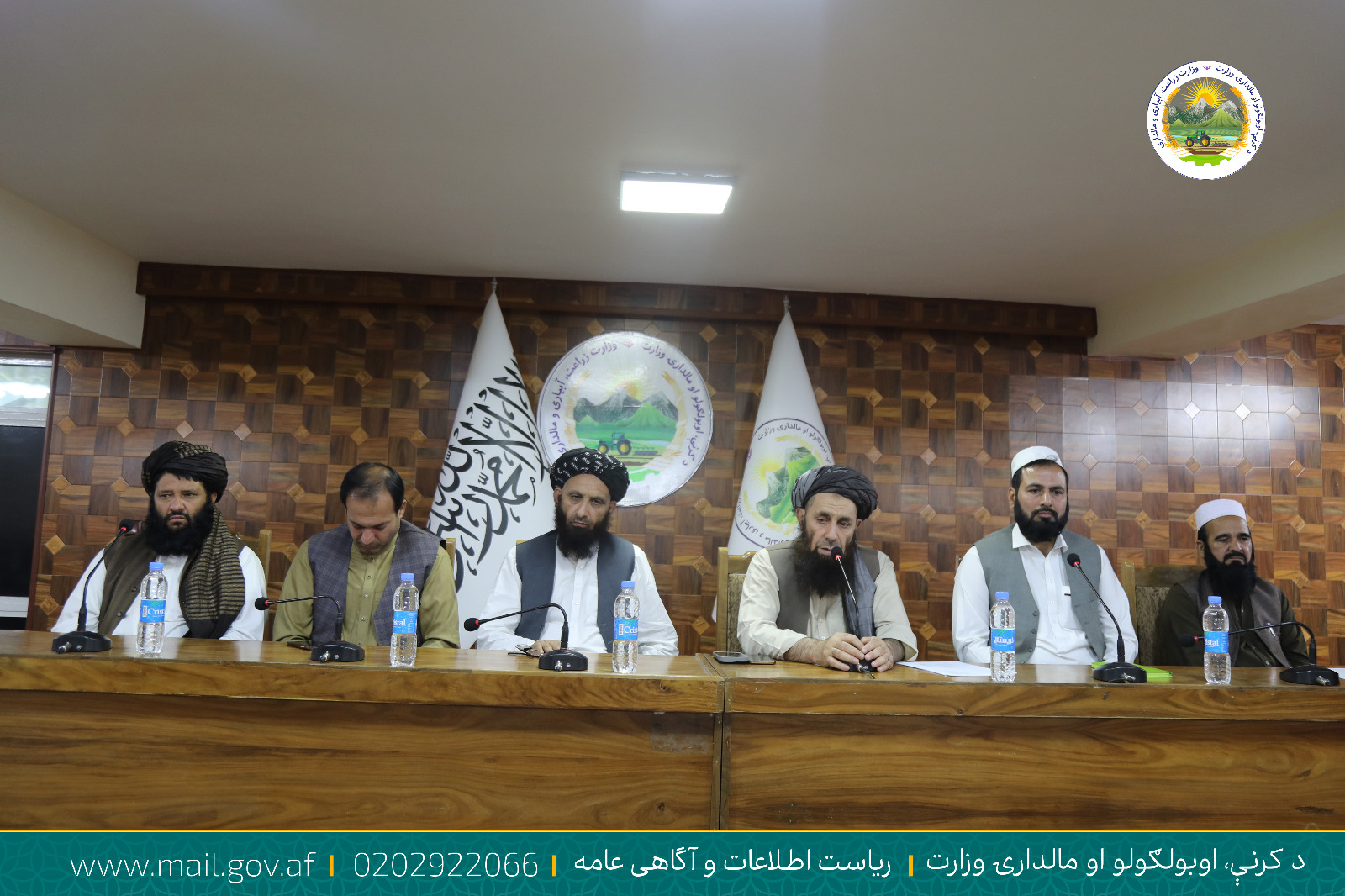 ورکشاپ تهیه کتالوگ ۲۰ ورایتی گندم در وزارت زراعت افتتاح شد