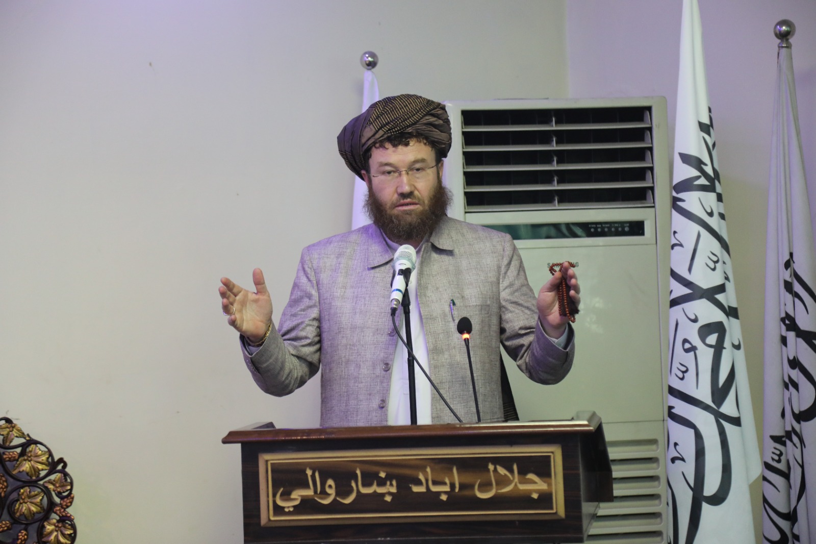 نشست مشورتی وزیر زراعت با بزرگان ننگرهار پیرامون حفاظت از جنگلات