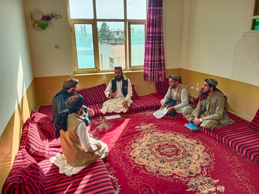 د ننګرهار دکرنې ریاست: د جلغوزیو مالیې راټولولو لپاره د طبیعي زېرمو امر پچیراګام ولسوالی ته سفر وکړ