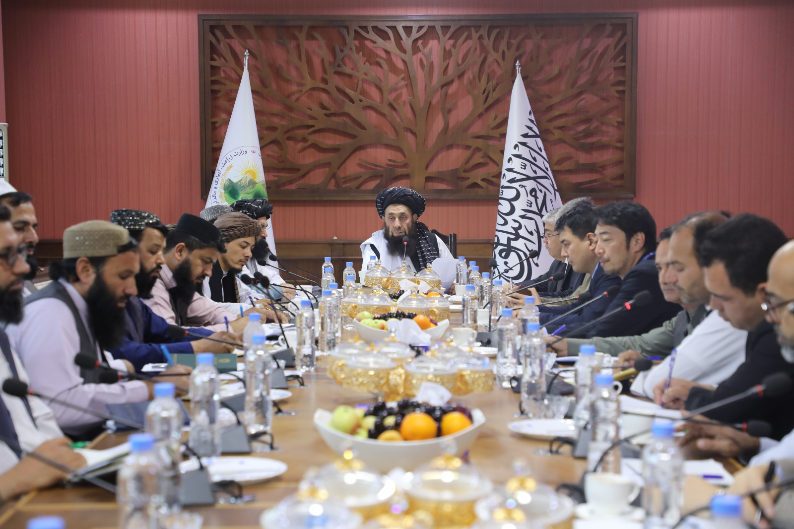 د کرنې، مالدارۍ او اوبو لګولو په برخه کې د مرستو راجلبولو غونډه دایره شوه