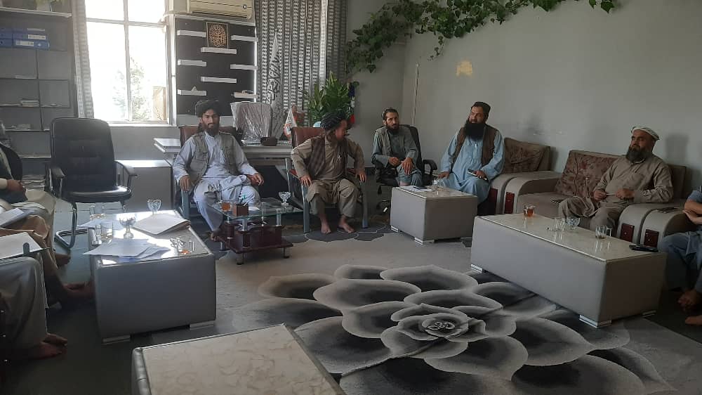 برگزاری جلسه عوایدی در ریاست زراعت بغلان