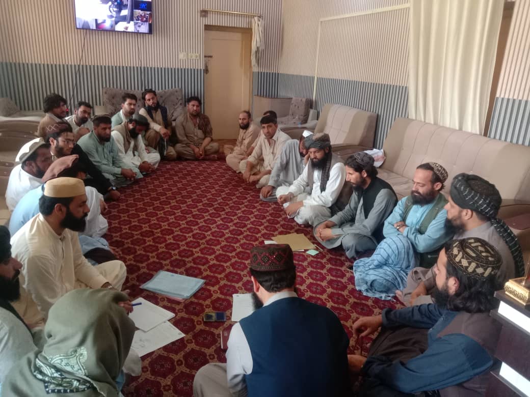 ننګرهار کې په څلورو کتګوریو کې ضبط شوي غرني لرګي د ازادې بولۍ په ترڅ کې وپلورل شو
