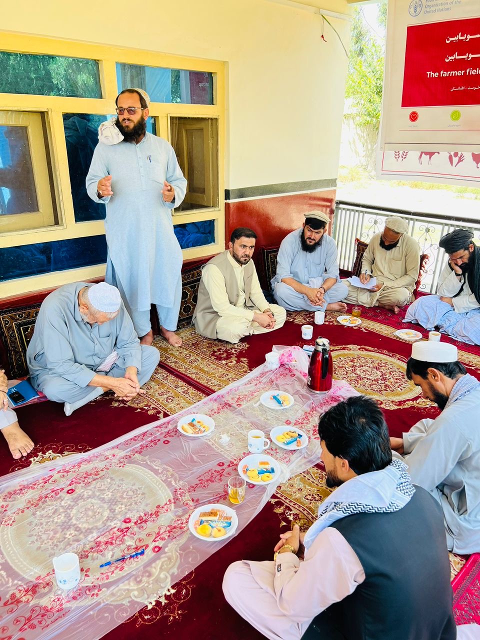 خوست کې د کروندې ورځې په مناسبت بزګرانو سره ناسته ترسره شوه