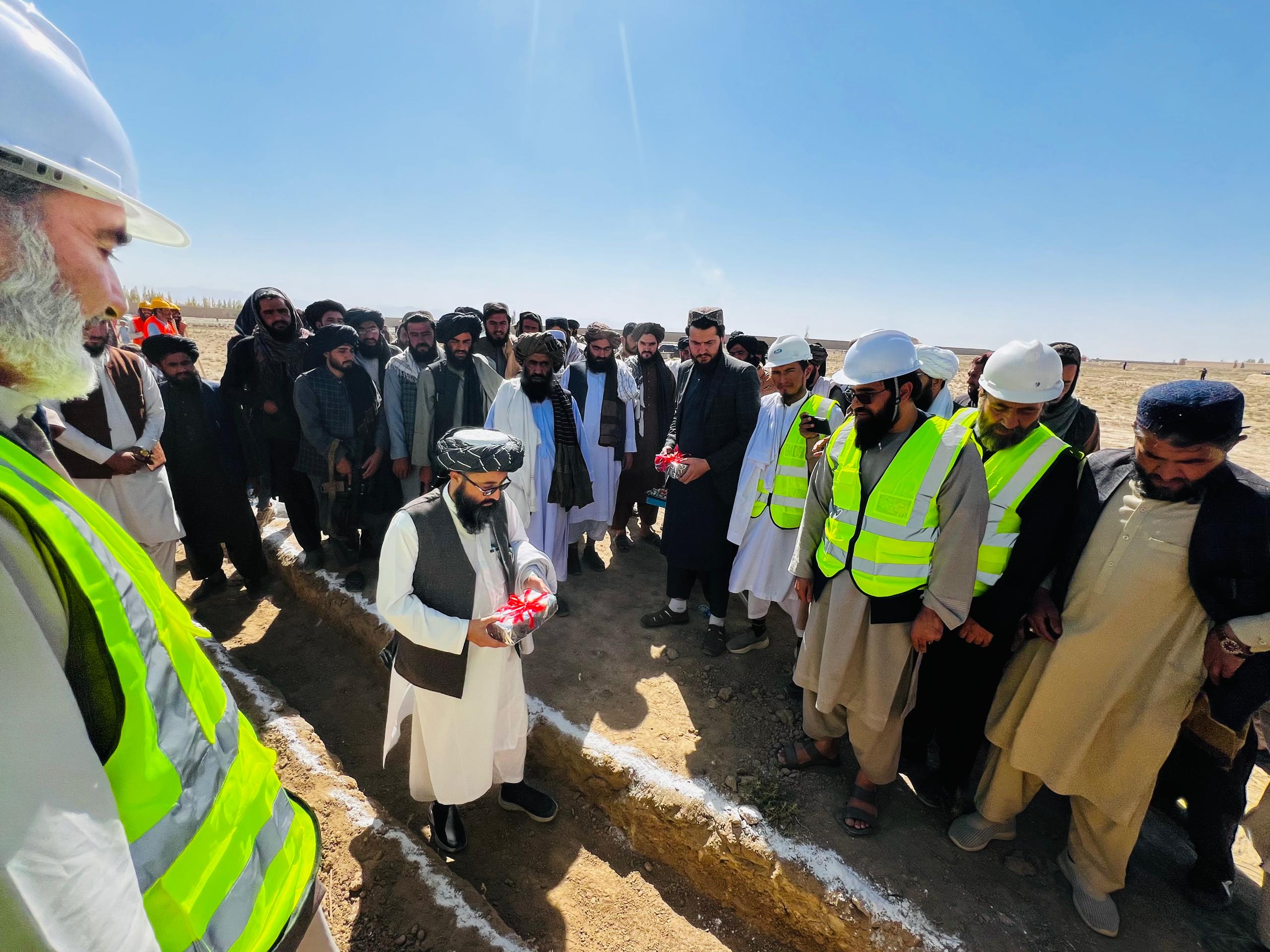 د پکتیکا په ولایت کې د ۶۰۰ مټریک ټنه سړې خونې د بنسټ ډبره کېښودل شوه