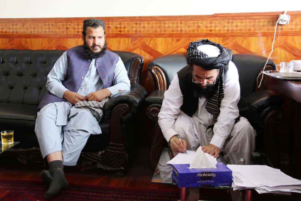 د کرنې وزارت لخوا کانونو او پټرولیم وزارت ته ځمکه ولېږدول شوه