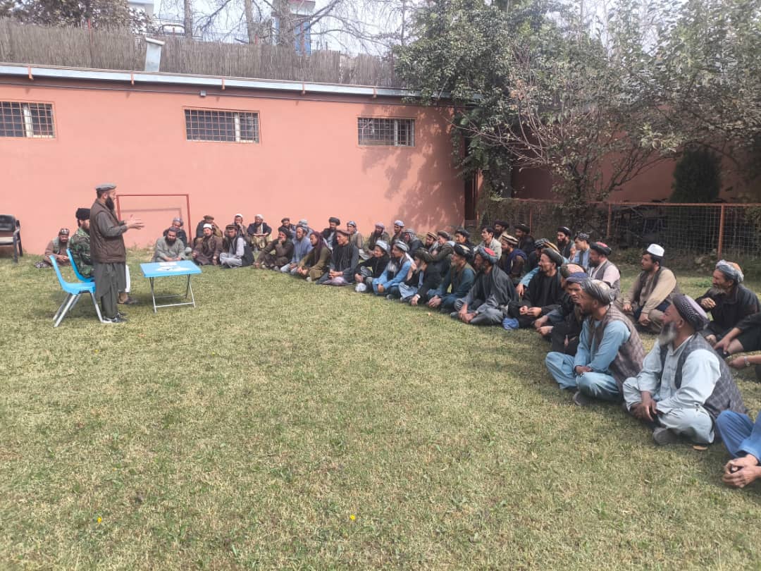 برگزاری برنامه آموزشی برای دهاقین در تخار در زمینه کشت و مدیریت گندم