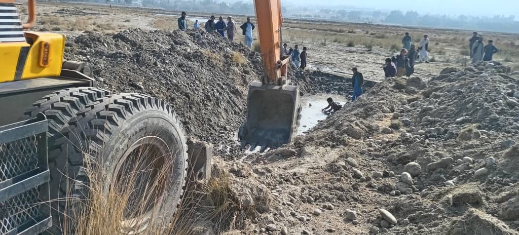 لغمان کې د دوو نوو پروژو له لارې ۵۰۰ جریبه جبه‌زاره ځمکه د نباتاتو د هر ډول کر لپاره اصلاح کېږي