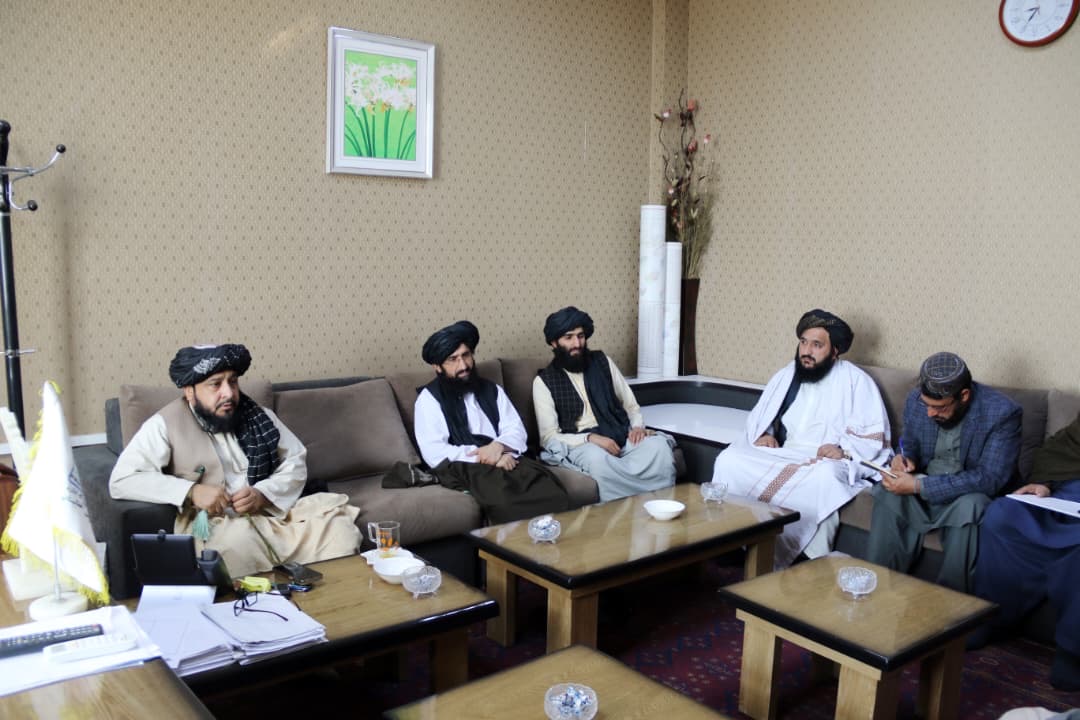 د کرنې وزارت د اراضۍ په ریاست کې د للندر (شاه‌توت) بند د ځمکو د استملاک او بیې ټاکلو په موخه غونډه ترسره شوه