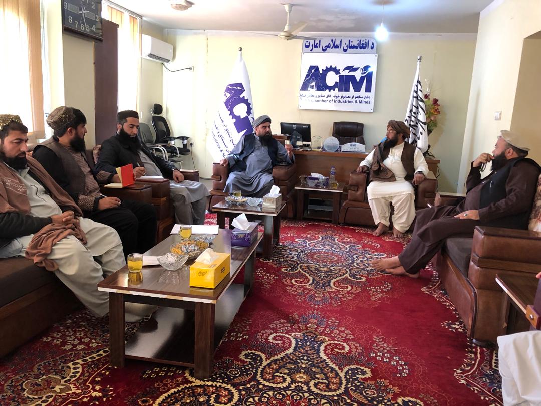 د مالوچو د بیو راټیټېدو او د بزګرانو د زیانونو د لاملونو د څېړلو په پار بلخ ولایت ته دکرنې وزارت د پلاوي سفر