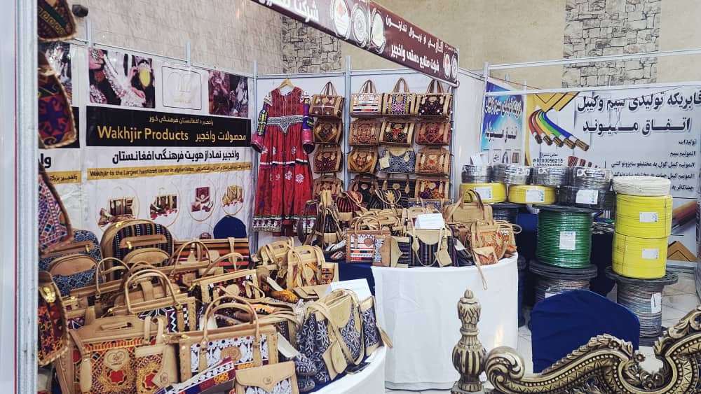 کندهار کې د انار په نوم درې ورځنی ملي نندارتون پرانیستل شو