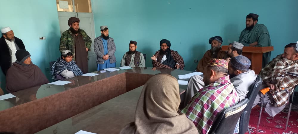 جلسه آموزشی و آگاهی‌دهی برای مسئولان فارم‌های مرغداری در بادغیس برگزار شد