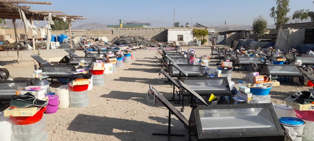 توزیع وسایل پروسس به ارزش ۶ میلیون و ۲۴۰ هزار افغانی برای کسب‌وکارهای کوچک در ننگرهار